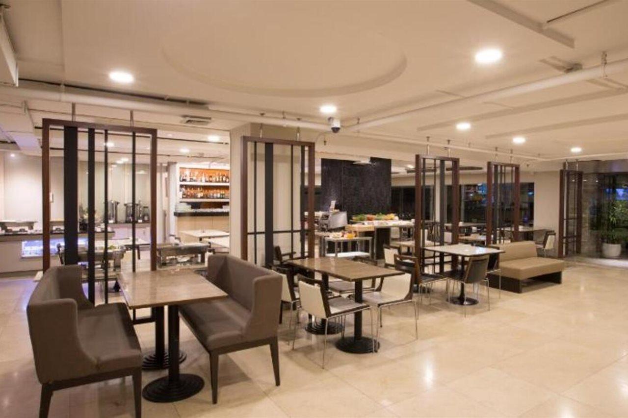 Seasons Siam Hotel Bangkok Eksteriør billede