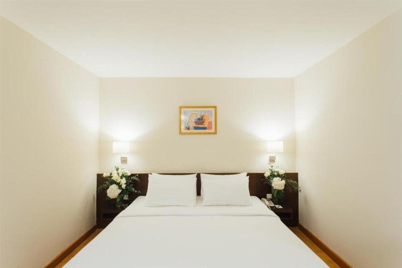 Seasons Siam Hotel Bangkok Eksteriør billede